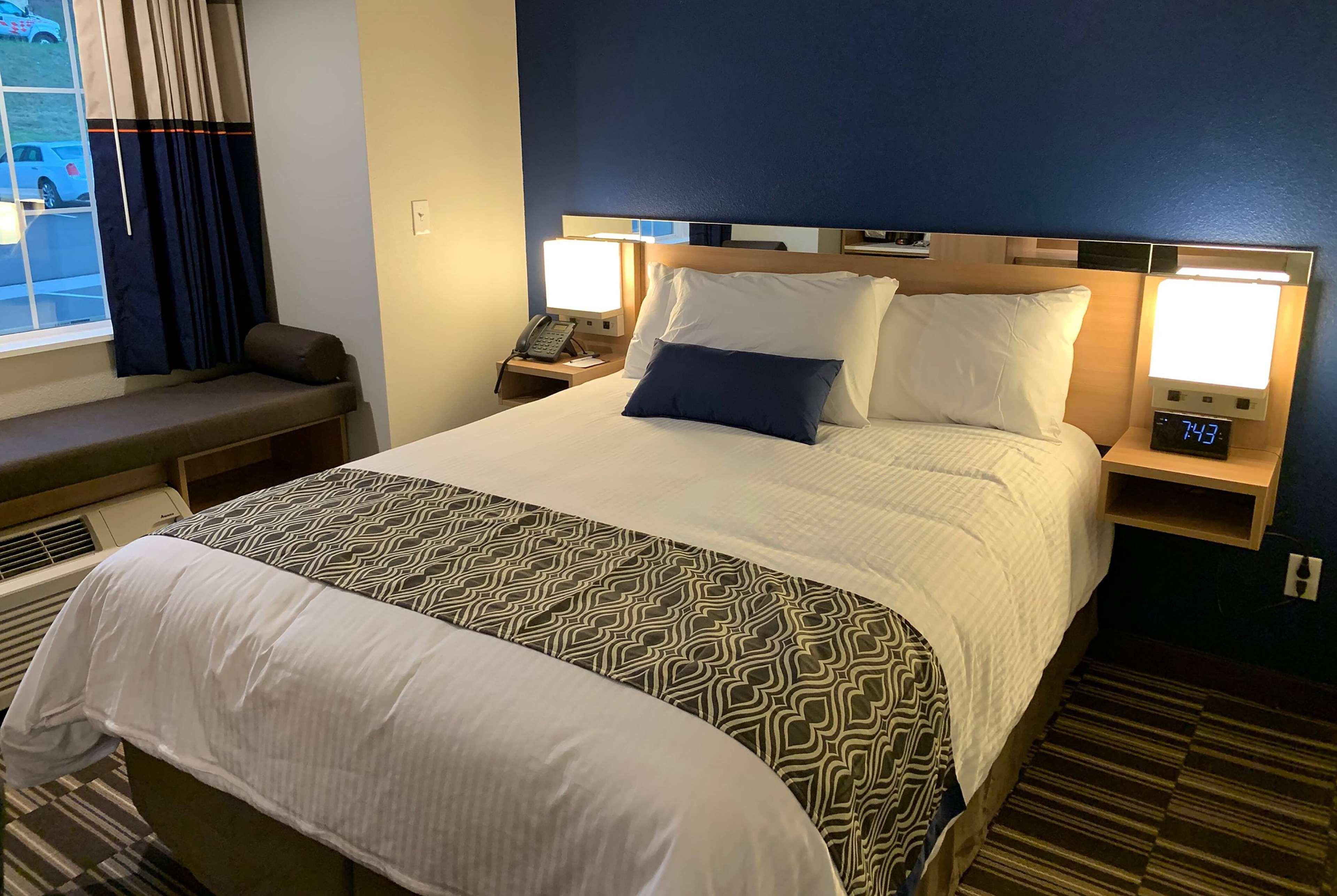 Microtel Inn & Suites By Wyndham Woodland Park Exterior foto