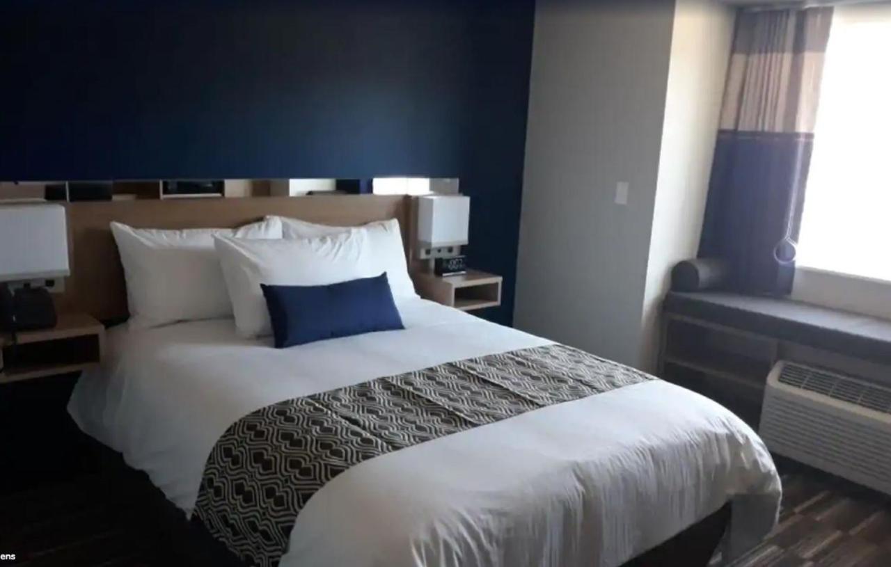 Microtel Inn & Suites By Wyndham Woodland Park Exterior foto
